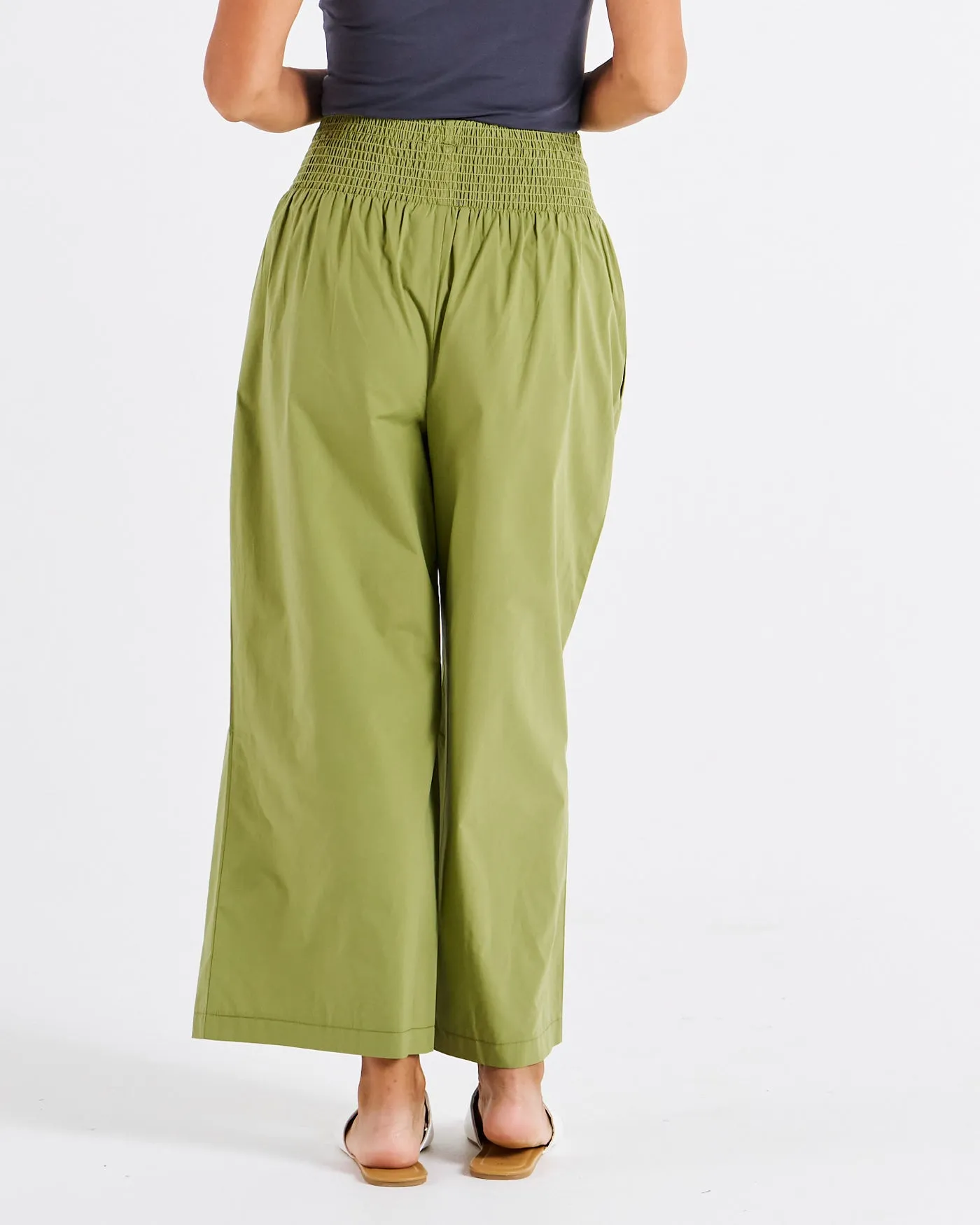 Betty Basics Sevilla Wide Leg Pant Pistachio