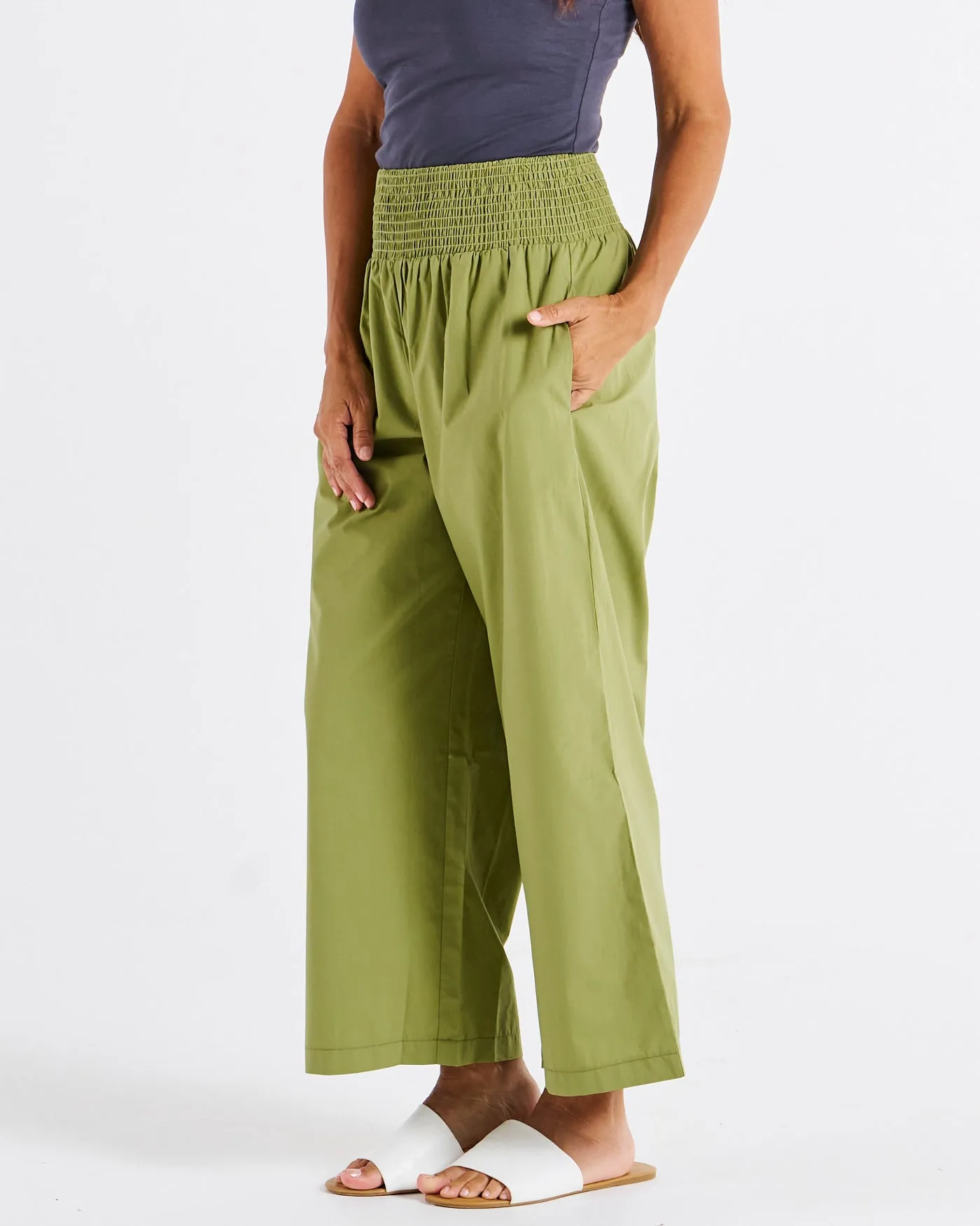 Betty Basics Sevilla Wide Leg Pant Pistachio