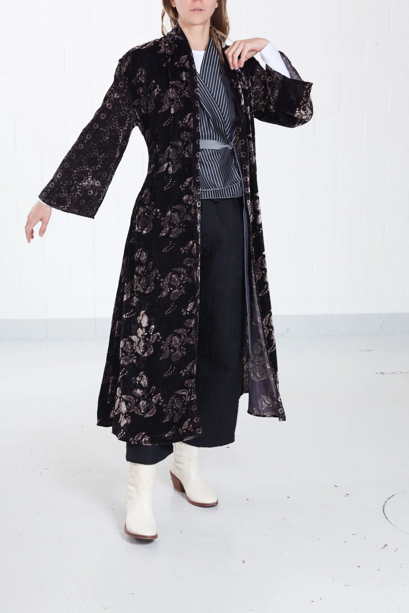 Bhutan Velvet Kimono