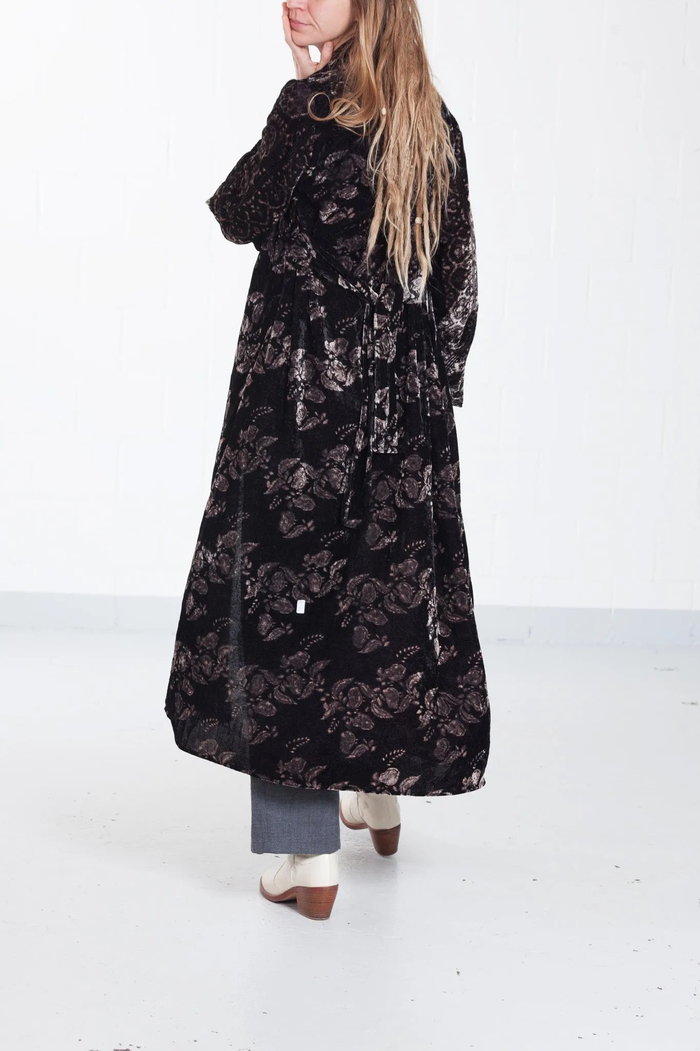 Bhutan Velvet Kimono