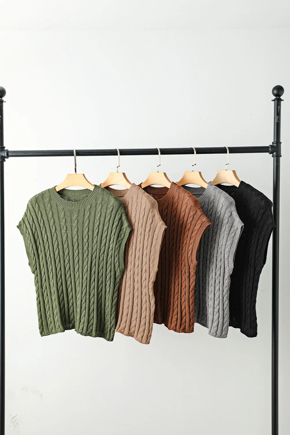 Gray Crew Neck Cable Knit Short Sleeve Sweater