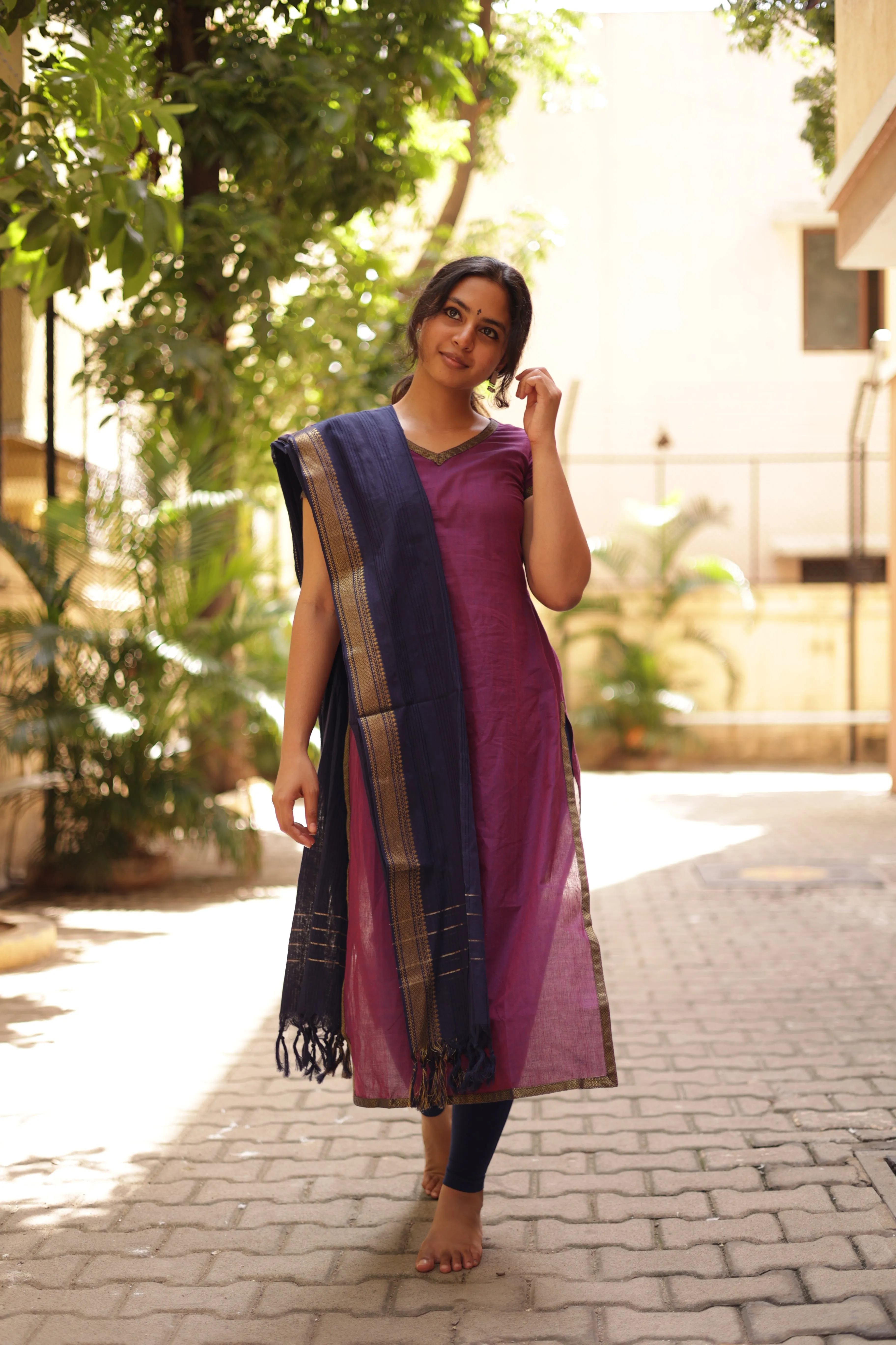 Kaakha Kaakha Jyotika Plum (Kurti Dupatta)