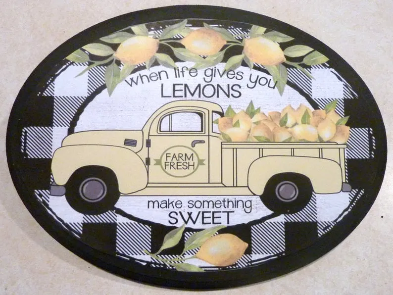 Lemon truck wood sign, wood plaques, Farmhouse decor, yellow truck with lemons