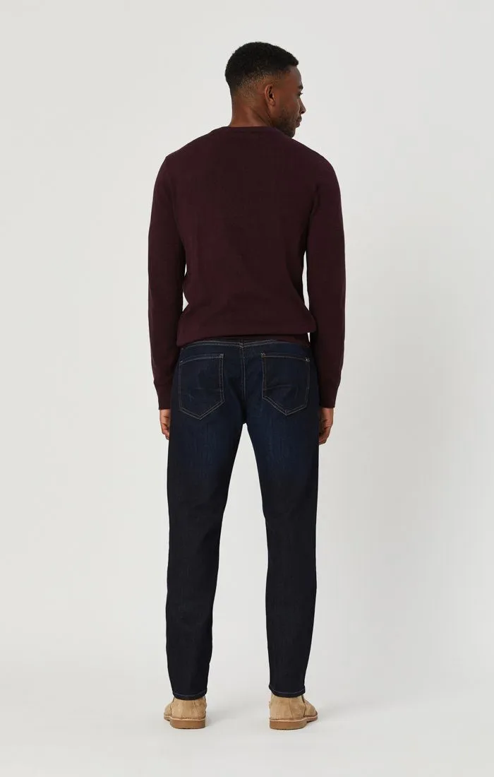 MARCUS SLIM STRAIGHT LEG IN RINSE BRUSHED WILLIAMSBURG