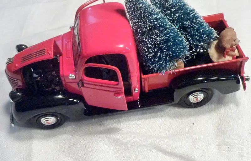 Red and Black Farmhouse Truck, 8 inch Diecast truck decor, Christmas Truck decorations