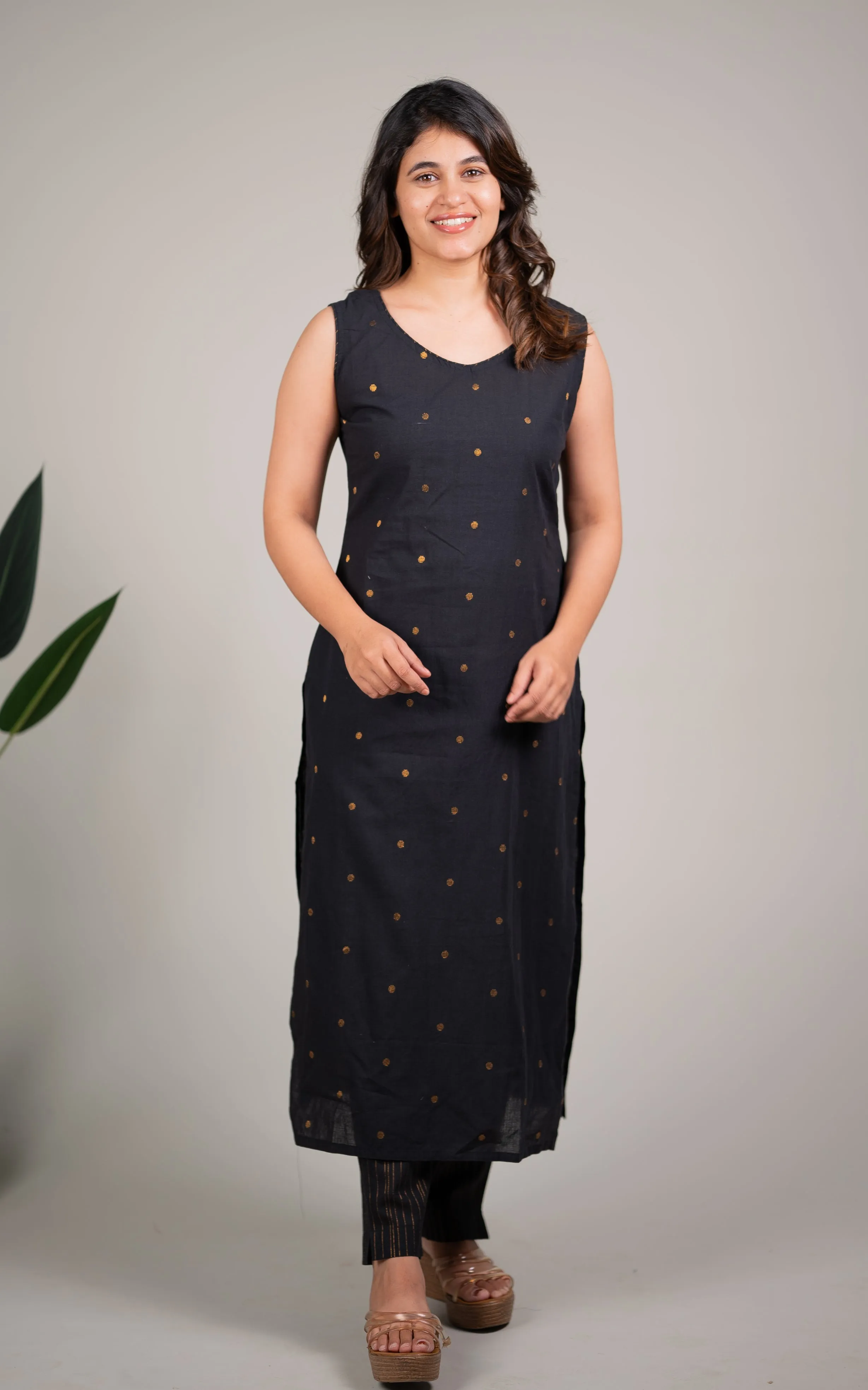 Sidhiksha Black (Kurti Pant)